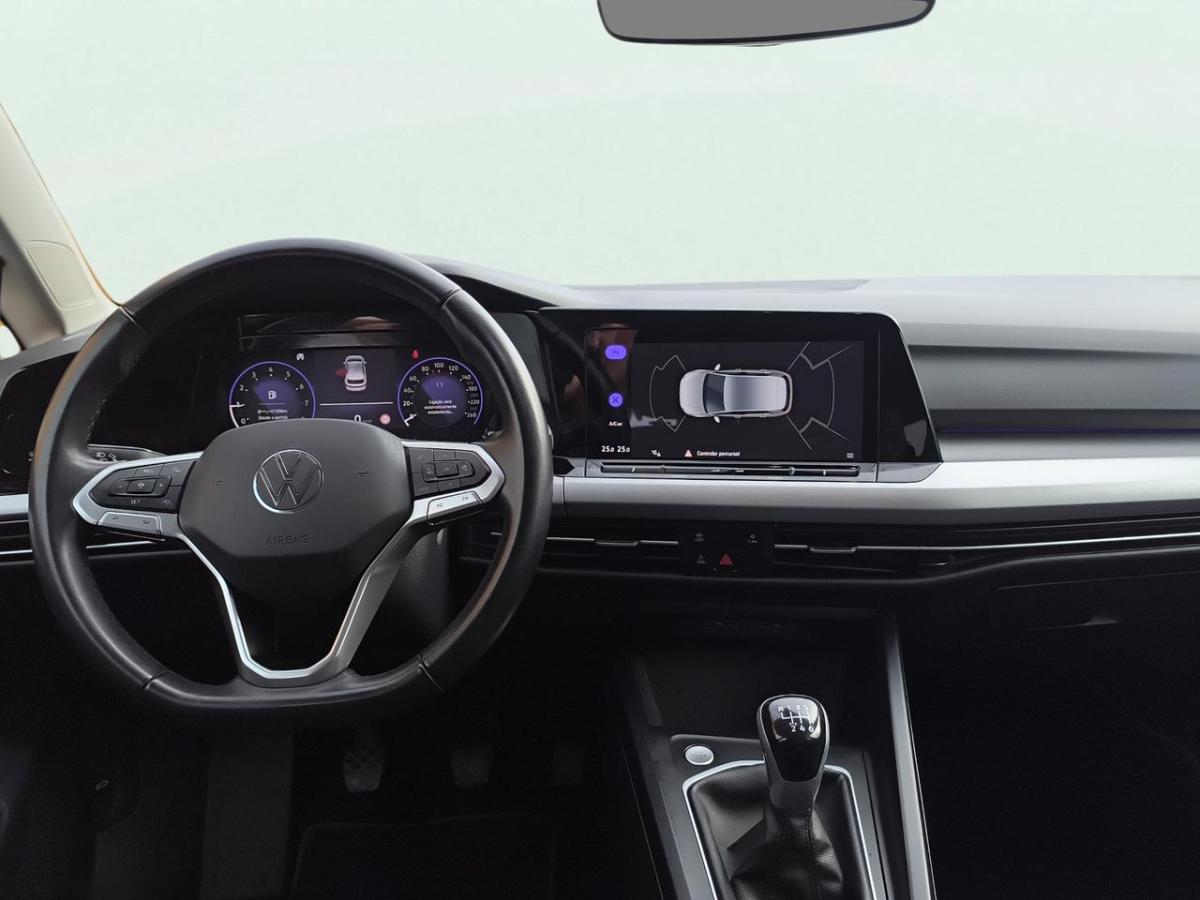 volkswagen-golf-2023-gasolina-999cc