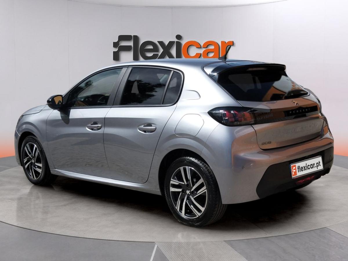 peugeot-208-2023-gasolina-1199cc