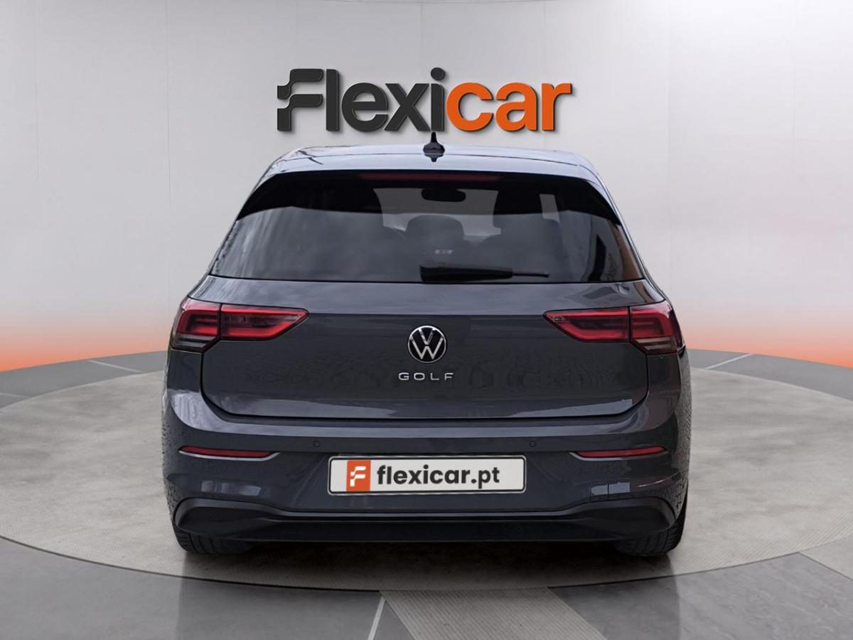 volkswagen-golf-2023-gasolina-999cc