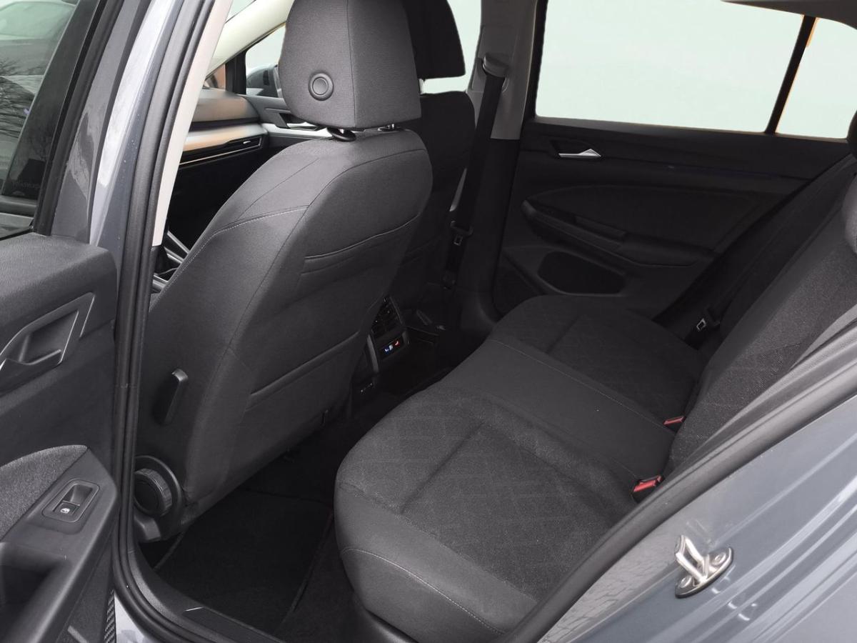 volkswagen-golf-2023-gasolina-999cc