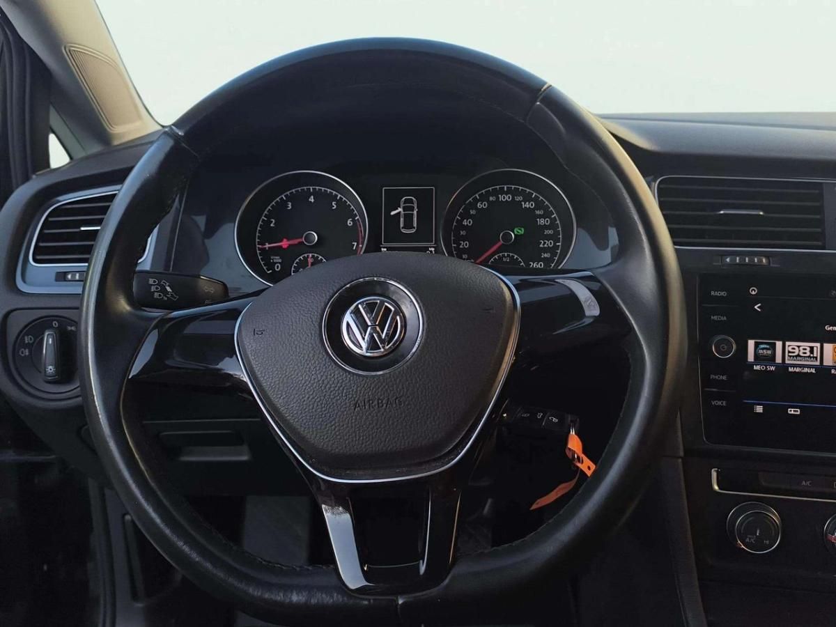 volkswagen-golf-2018-gasolina-999cc