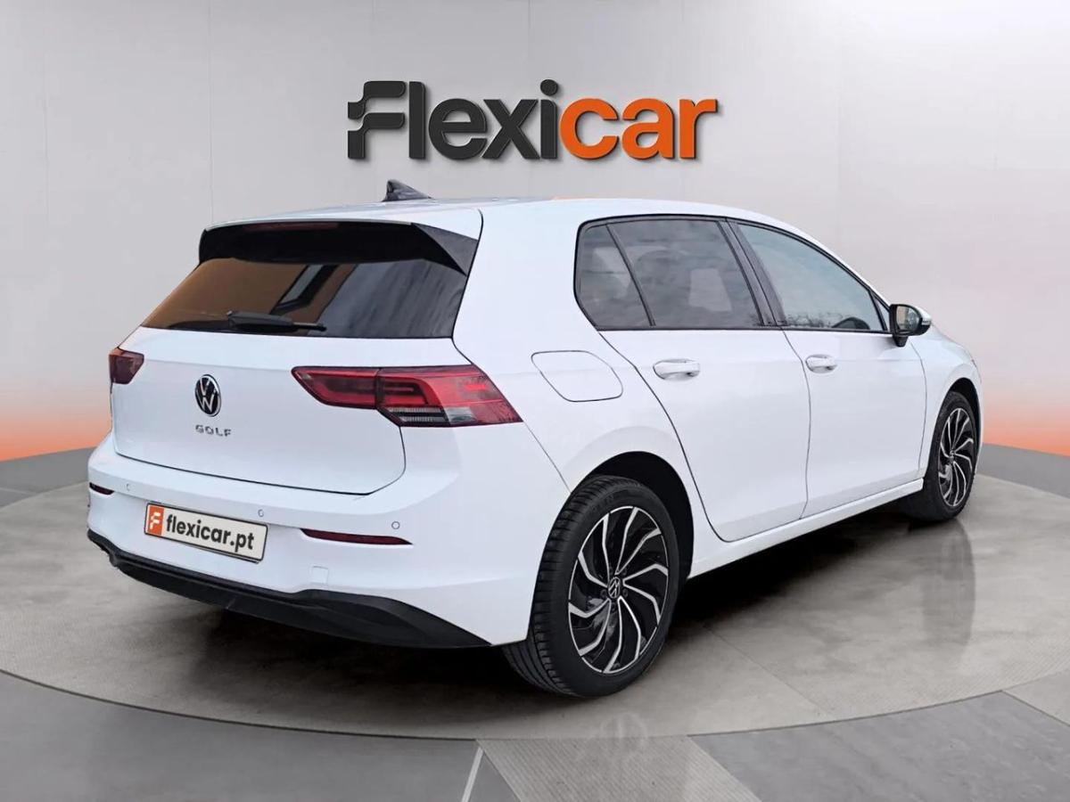 volkswagen-golf-2023-gasolina-999cc