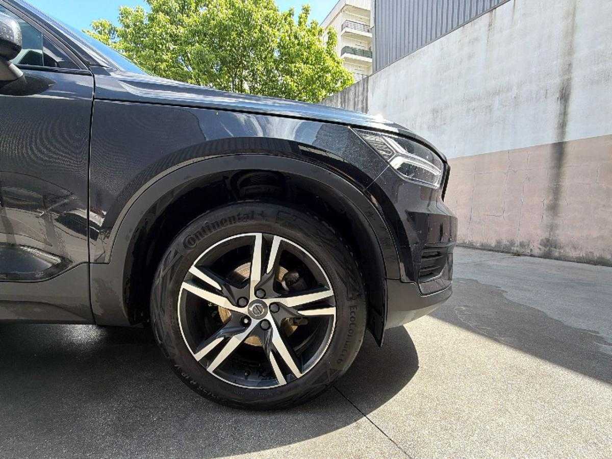 volvo-xc40-2020-diesel-1969cc