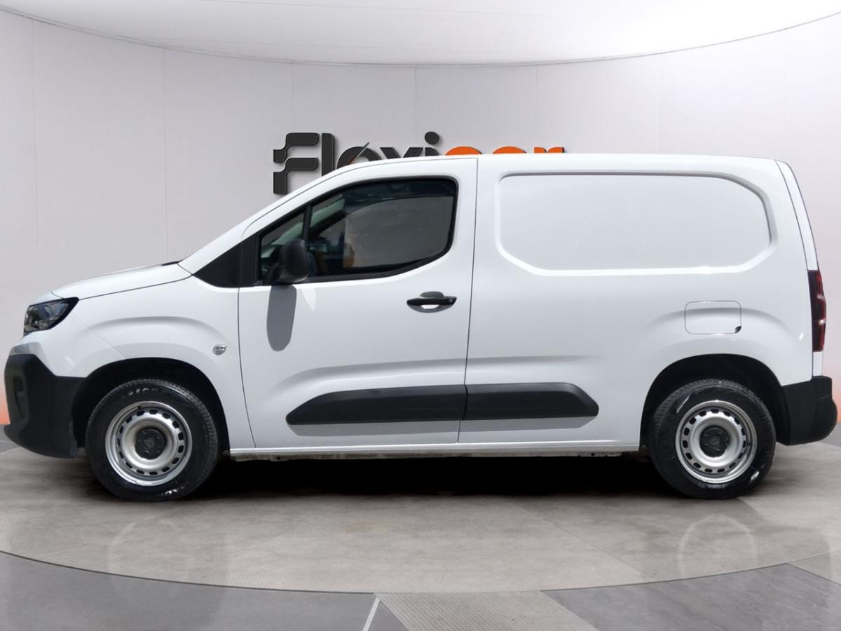 peugeot-partner-2025-diesel-1499cc