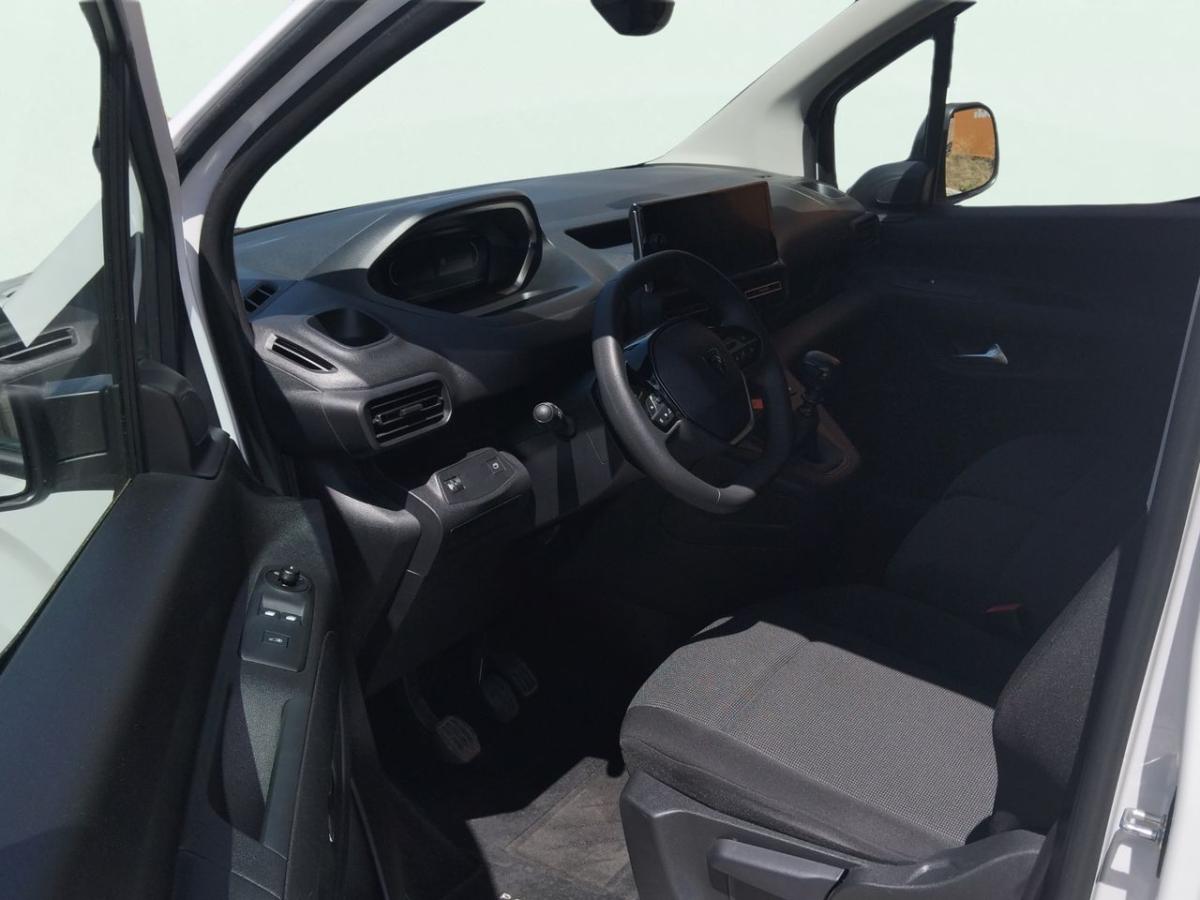 peugeot-partner-2025-diesel-1499cc
