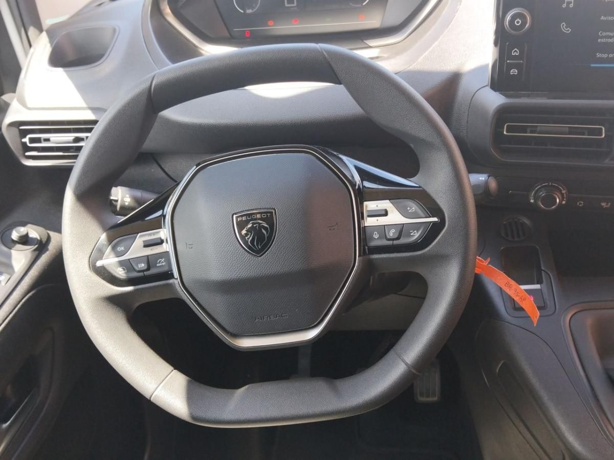 peugeot-partner-2025-diesel-1499cc