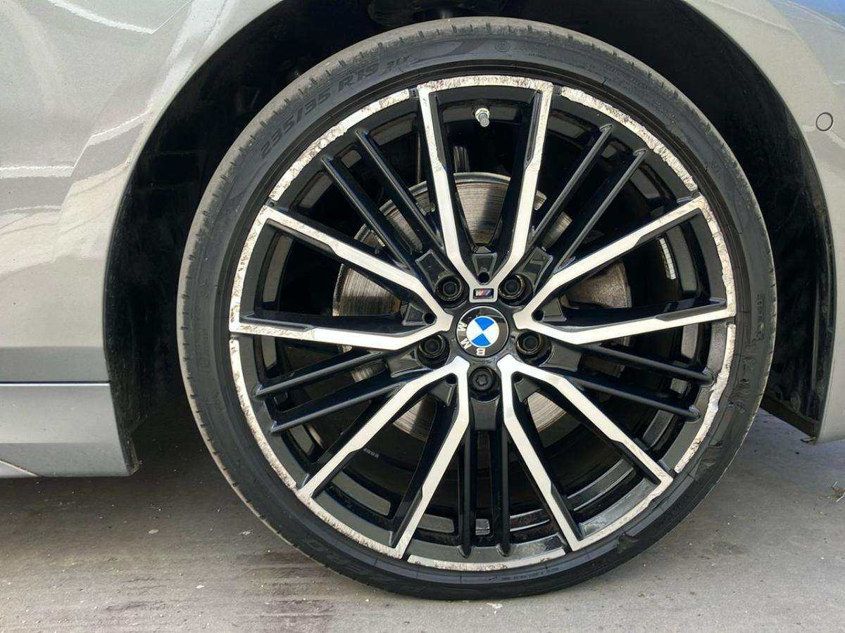 bmw-serie-1-2024-gasolina-1499cc