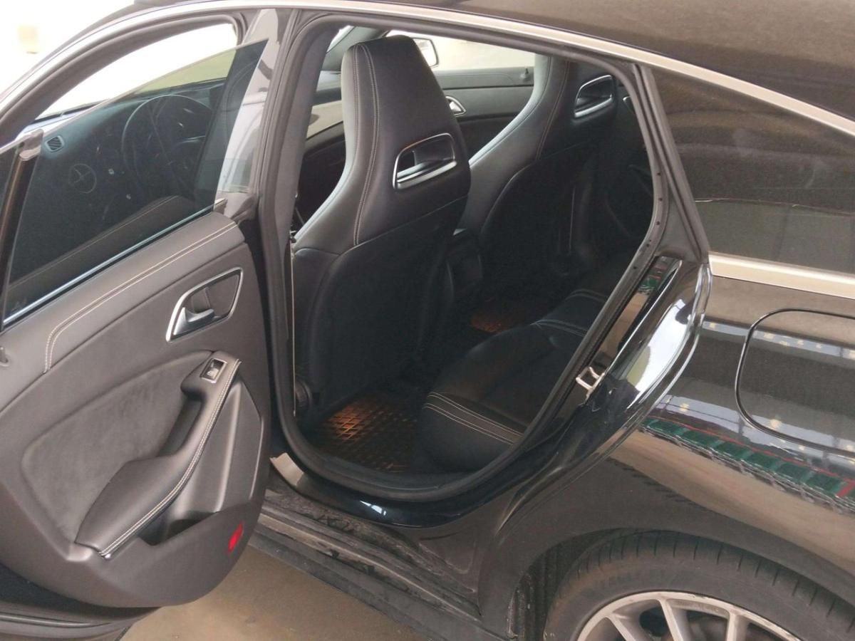 mercedes-benz-cla-2019-diesel-1950cc