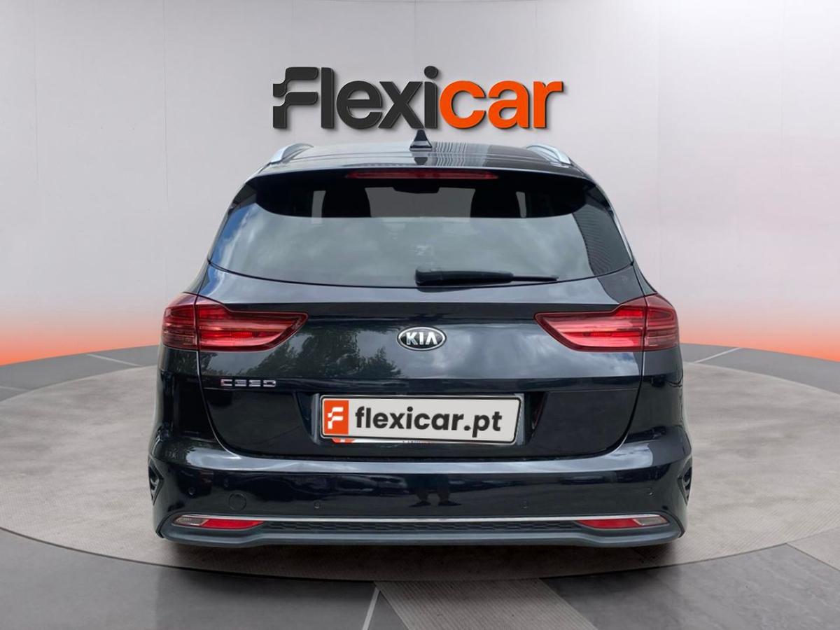 kia-ceed-sw-2018-diesel-1598cc