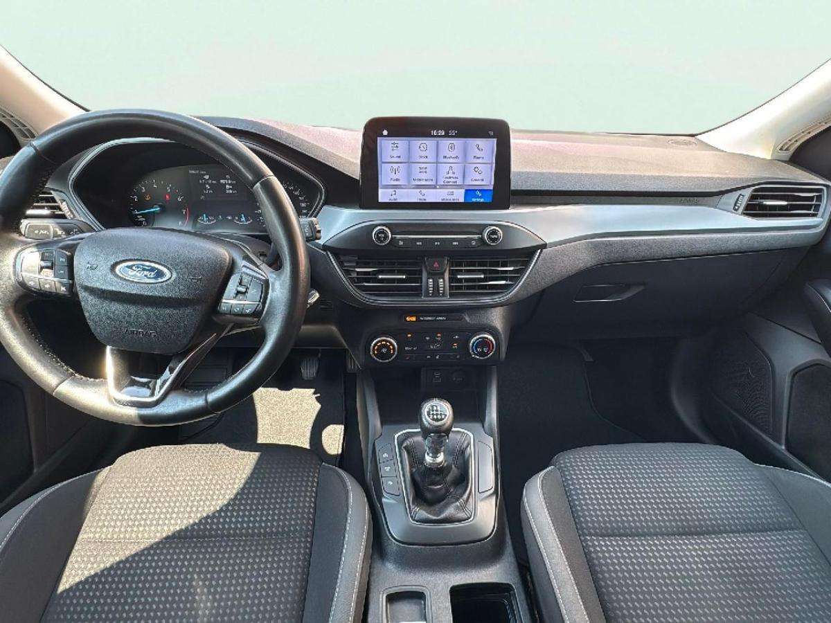ford-focus-sw-2022-gasolina-999cc
