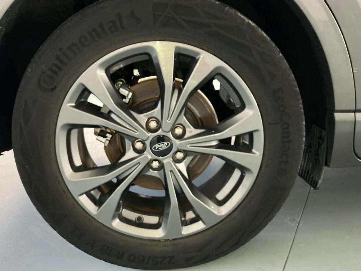 ford-kuga-2022-diesel-1499cc