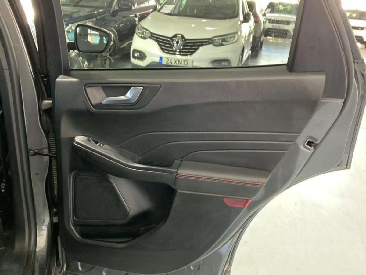 ford-kuga-2022-diesel-1499cc
