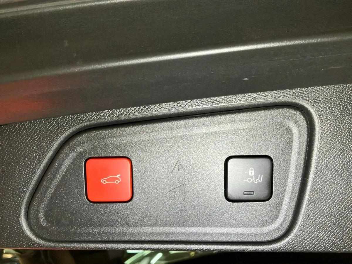 peugeot-3008-2021-hibrido-a-gasolina-1598cc