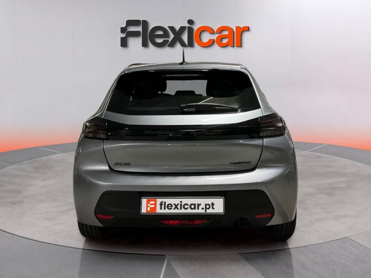 peugeot-208-2025-hibrido-a-gasolina-1199cc