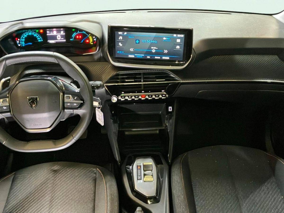 peugeot-208-2025-hibrido-a-gasolina-1199cc
