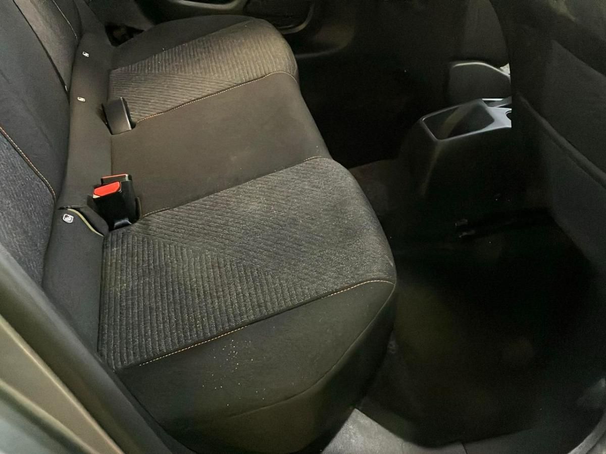 peugeot-208-2025-hibrido-a-gasolina-1199cc