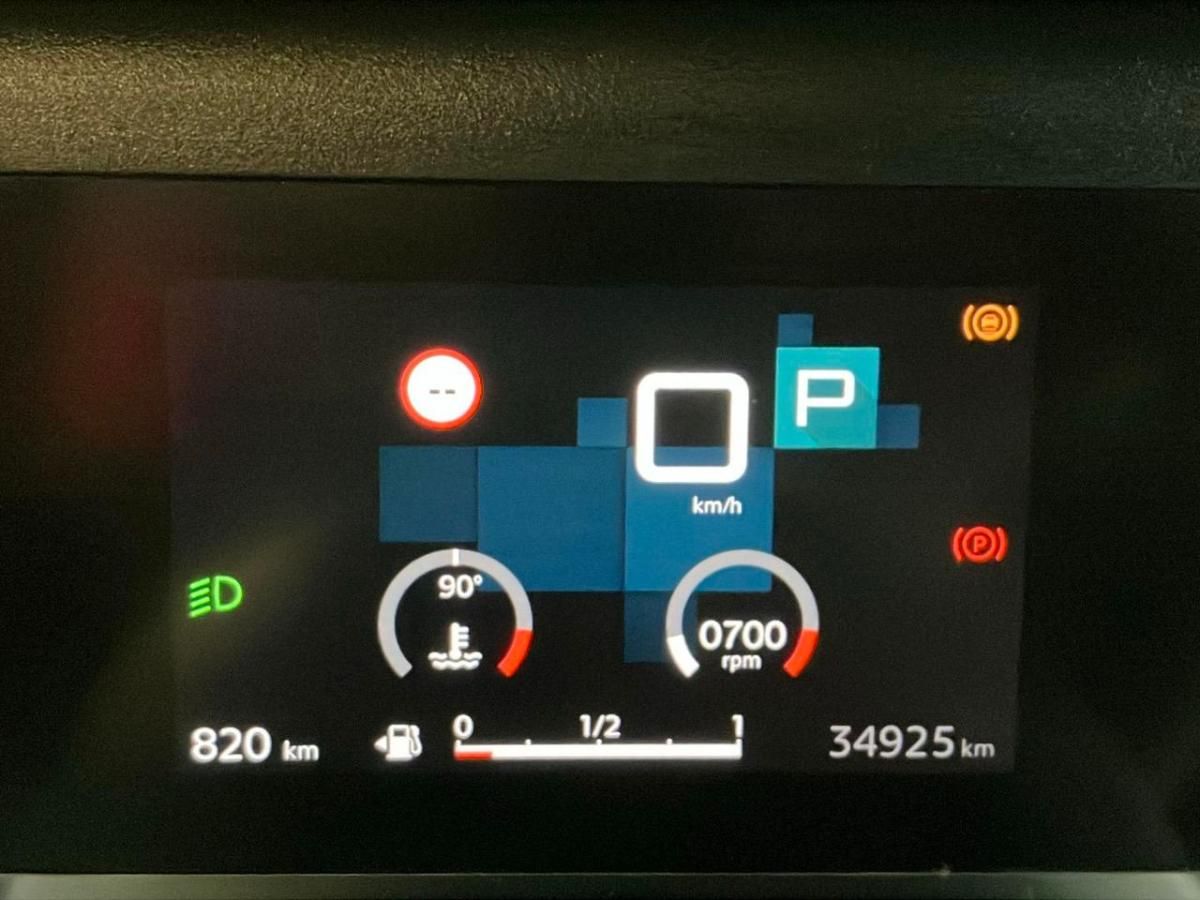citroen-c4-2024-diesel-1499cc