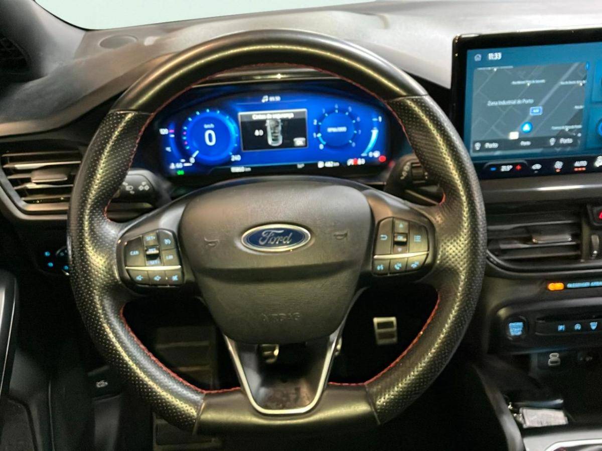 ford-focus-2023-diesel-999cc