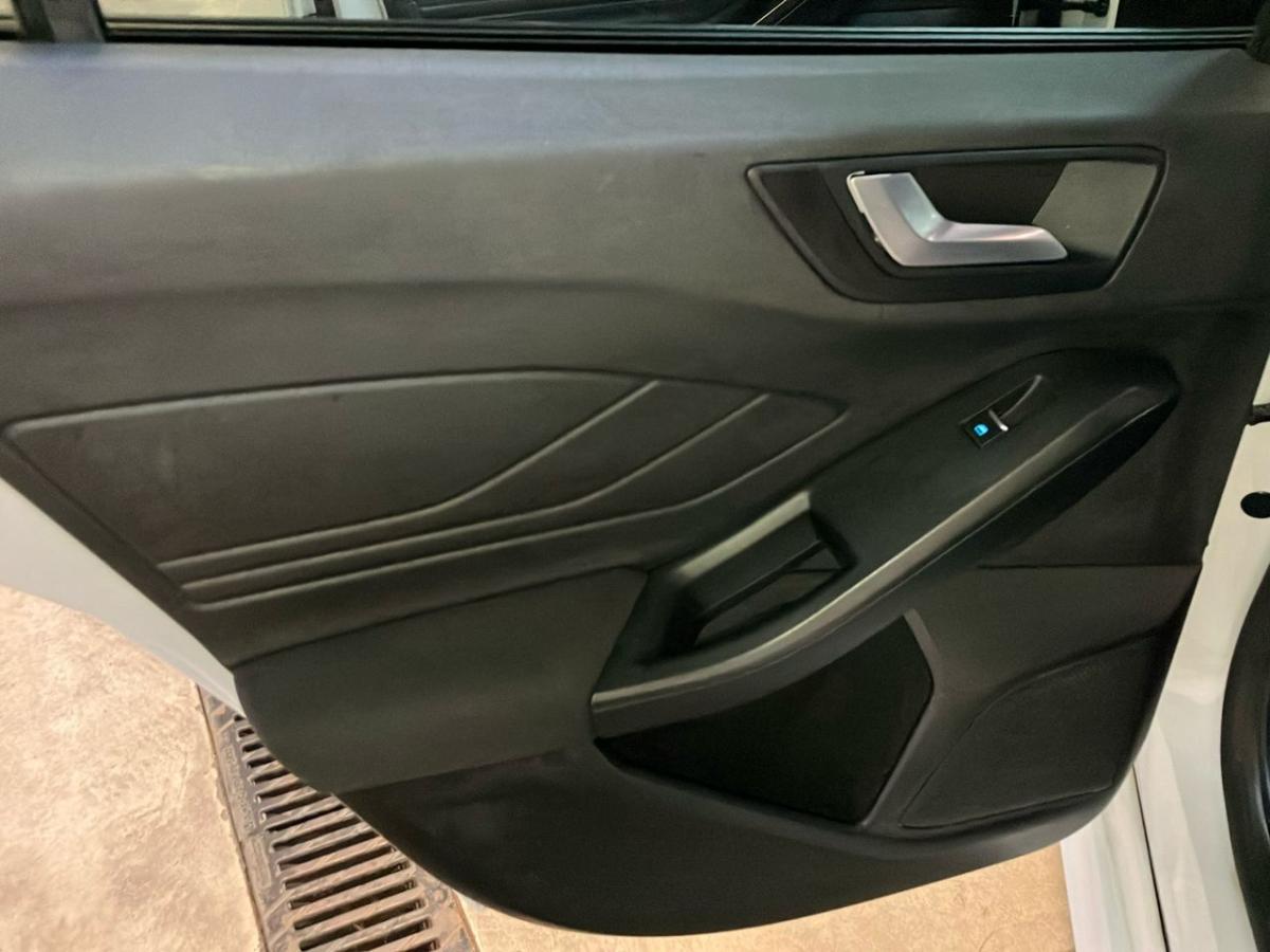 ford-focus-2023-diesel-999cc