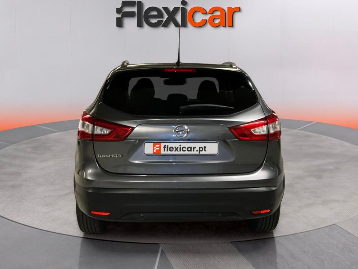 nissan-qashqai-2015-gasolina-1197cc