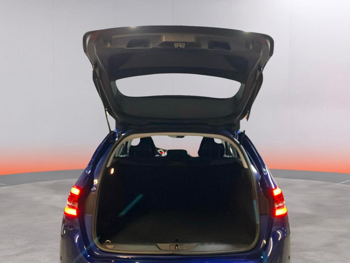 peugeot-308-sw-2018-gasolina-1199cc