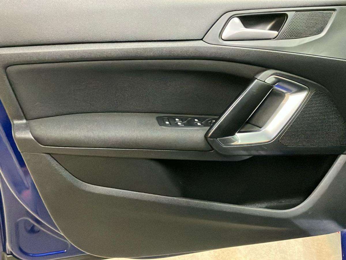peugeot-308-sw-2018-gasolina-1199cc