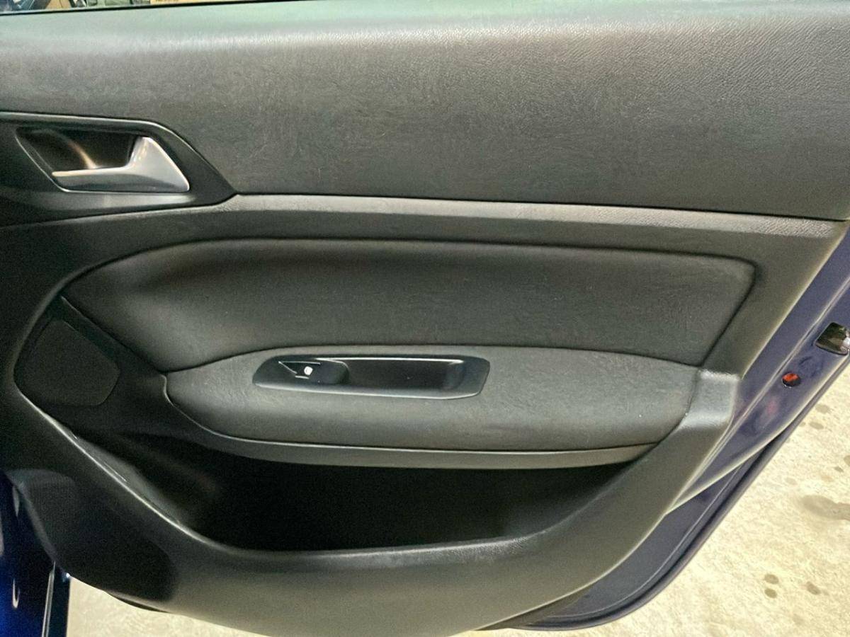 peugeot-308-sw-2018-gasolina-1199cc