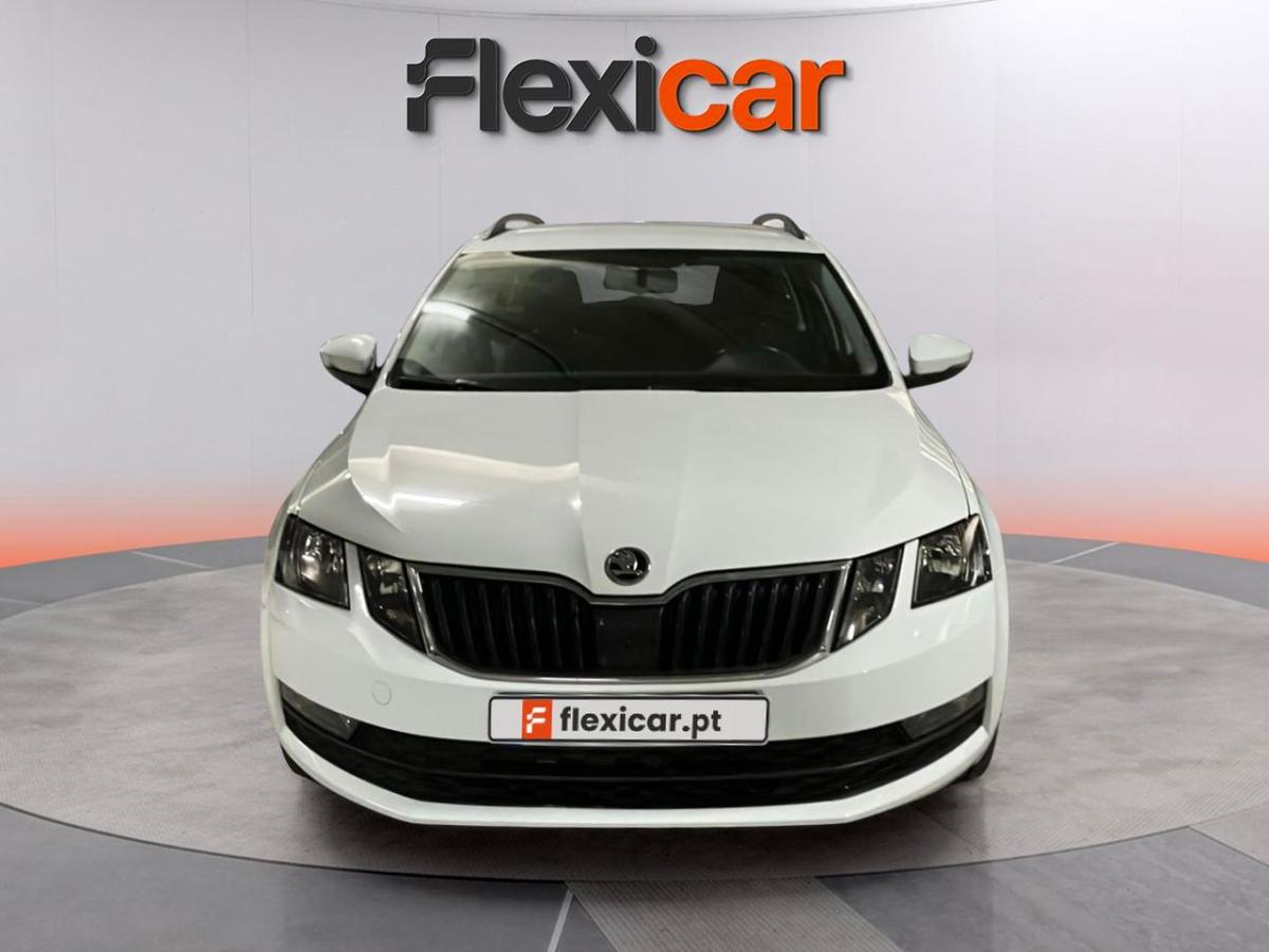skoda-octavia-2019-diesel-1598cc