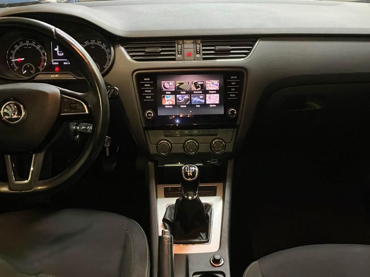 skoda-octavia-2019-diesel-1598cc