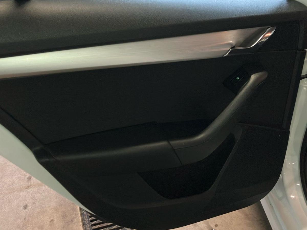 skoda-octavia-2019-diesel-1598cc