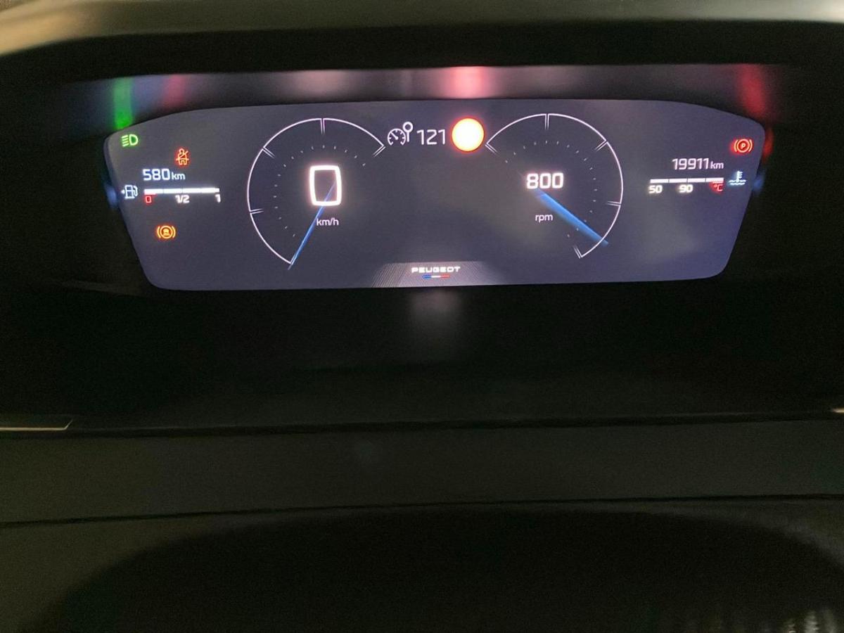 peugeot-208-2024-gasolina-1199cc