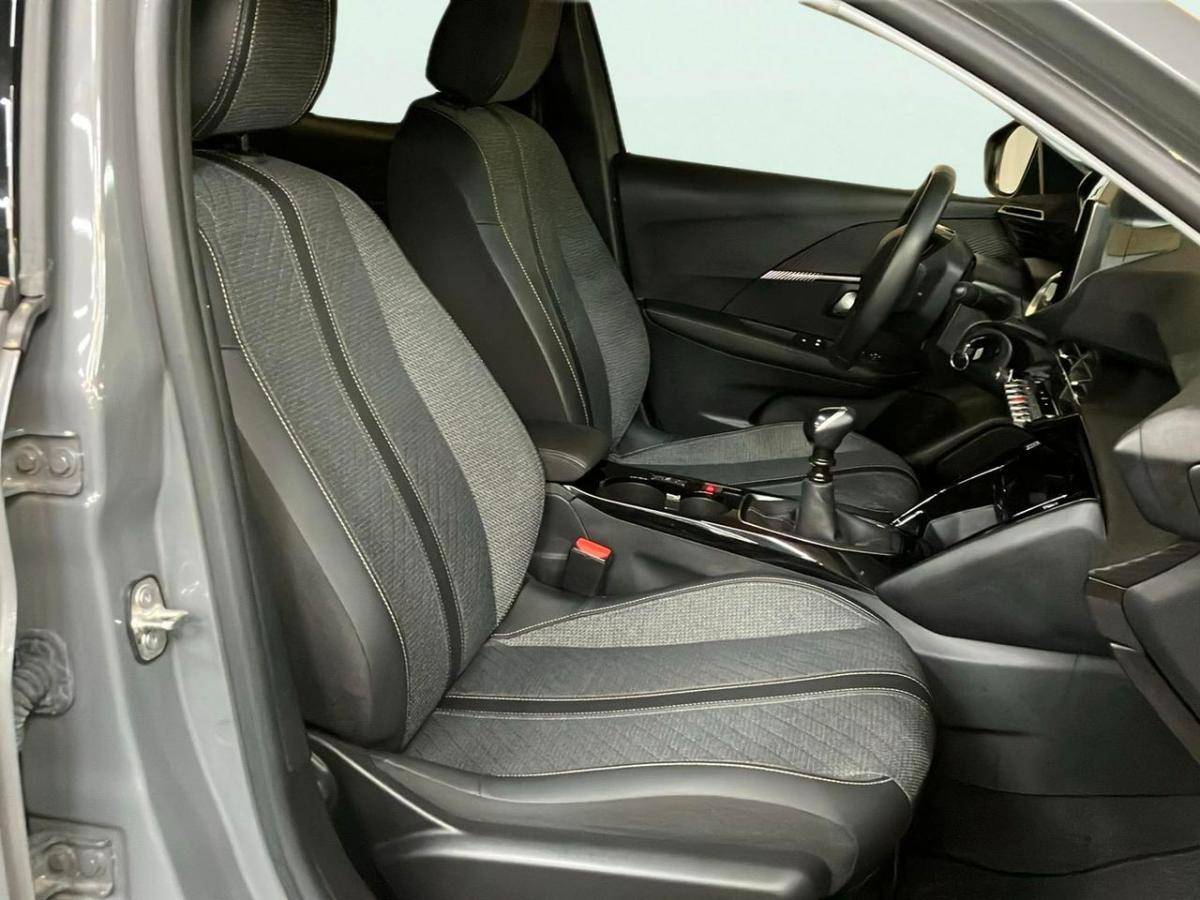 peugeot-208-2024-gasolina-1199cc