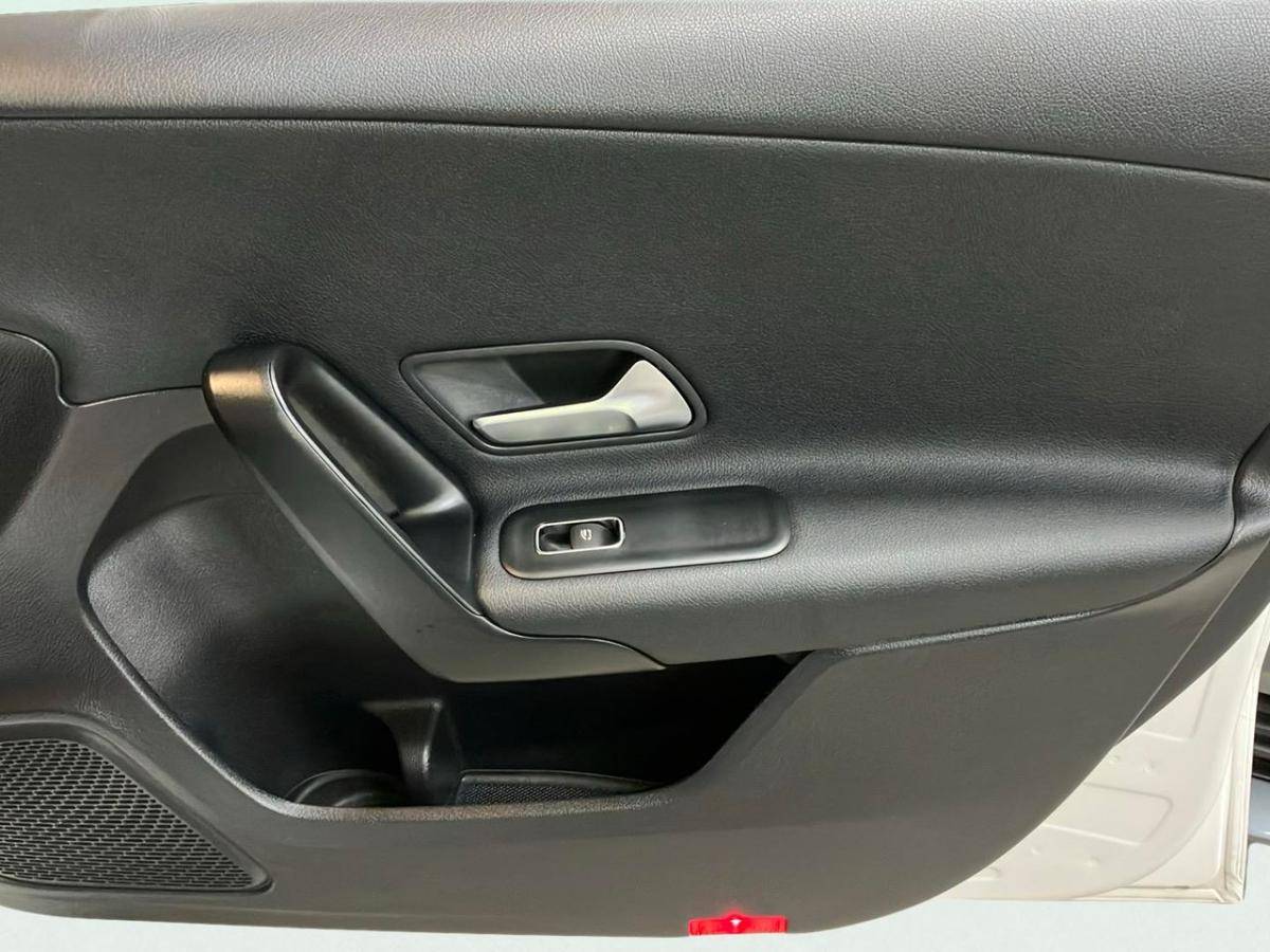 mercedes-benz-classe-a-2021-hibrido-a-gasolina-1332cc