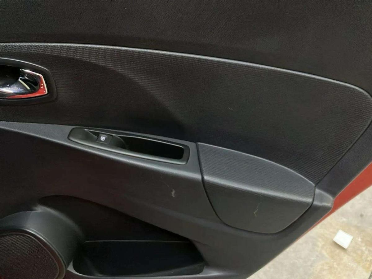 renault-clio-2013-gasolina-1618cc