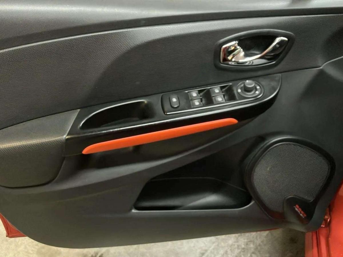 renault-clio-2013-gasolina-1618cc