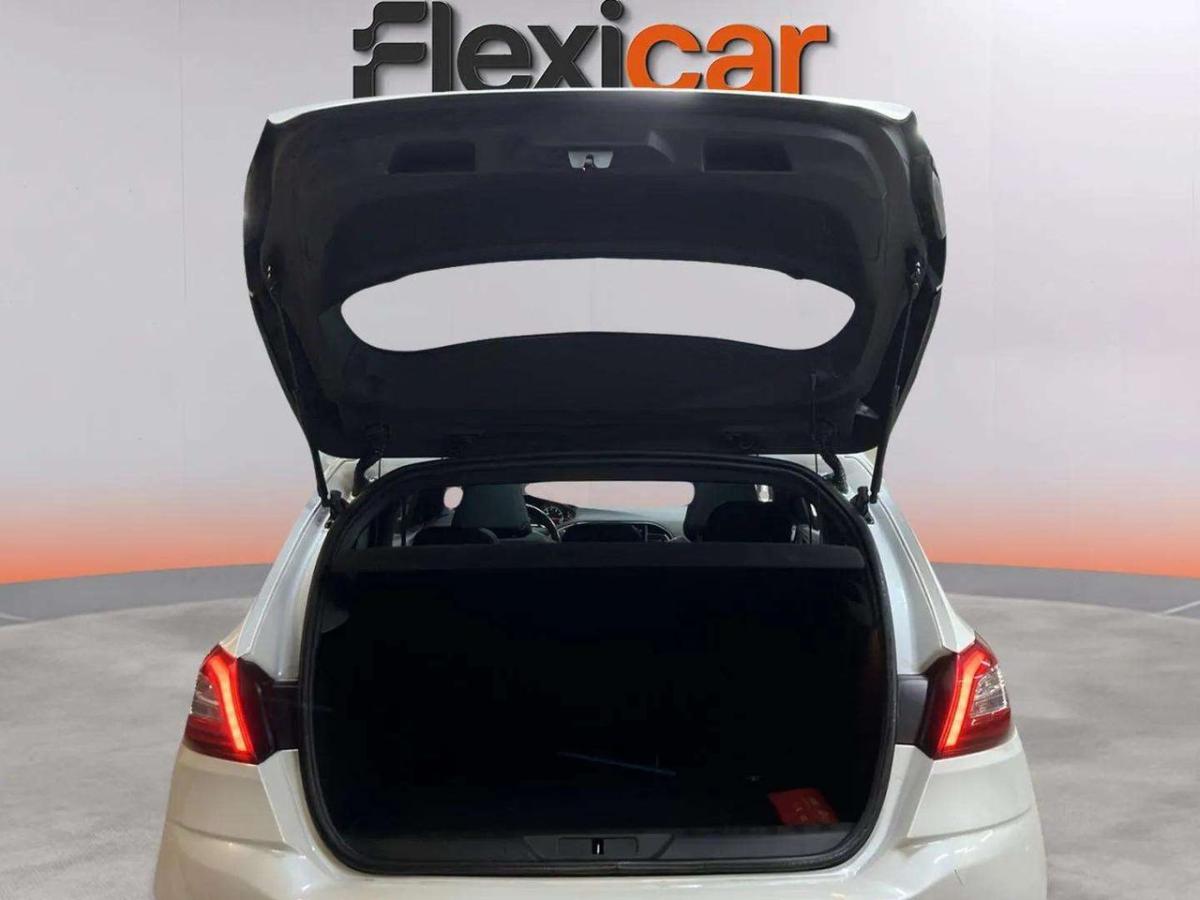 peugeot-308-2016-gasolina-1598cc