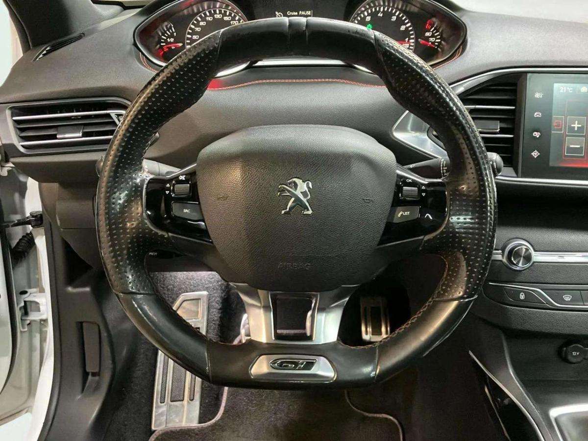 peugeot-308-2016-gasolina-1598cc
