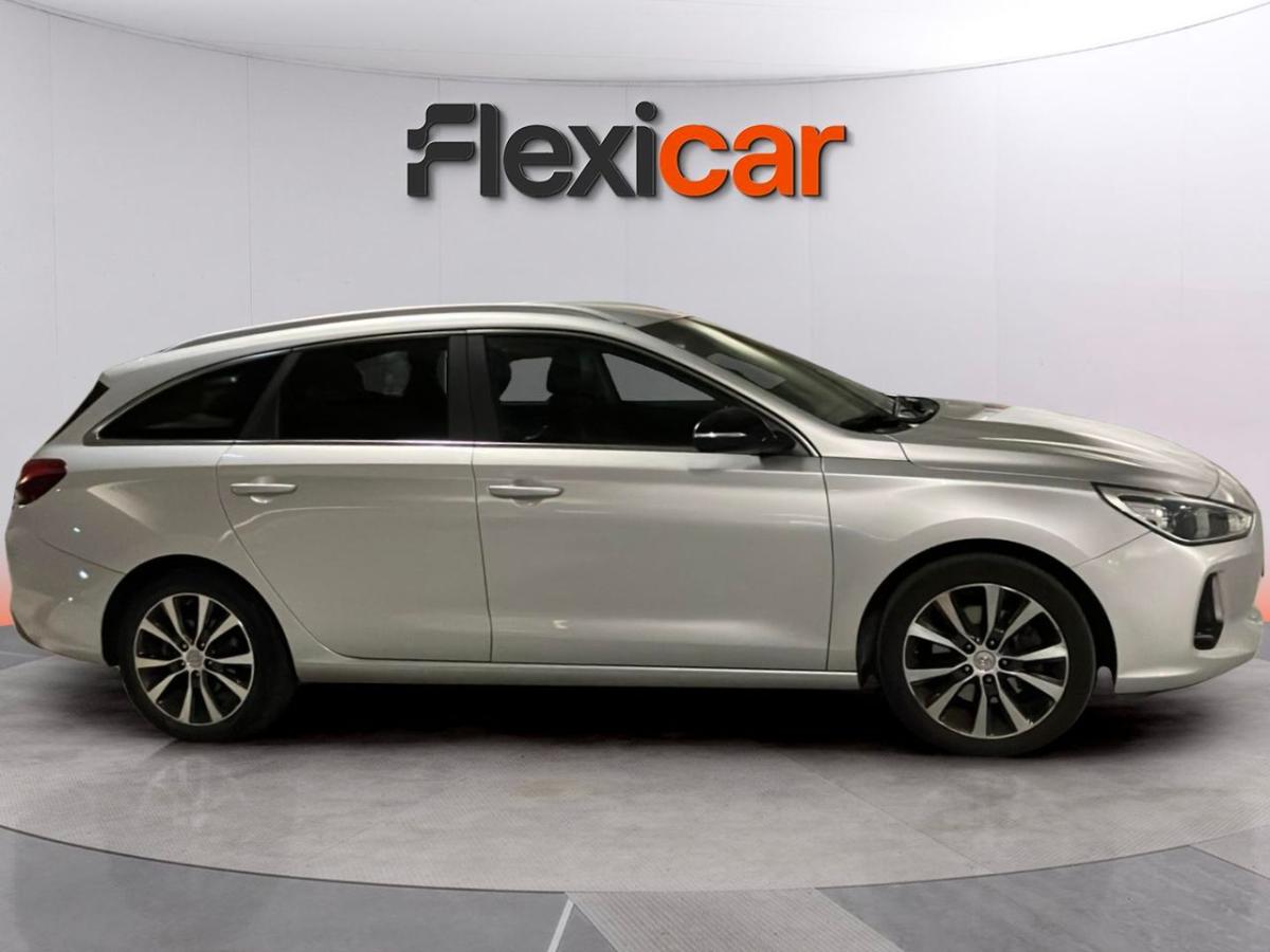 hyundai-i30-2018-diesel-1582cc