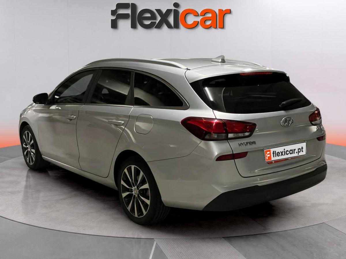 hyundai-i30-2018-diesel-1582cc