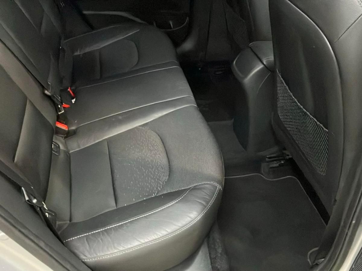 hyundai-i30-2018-diesel-1582cc