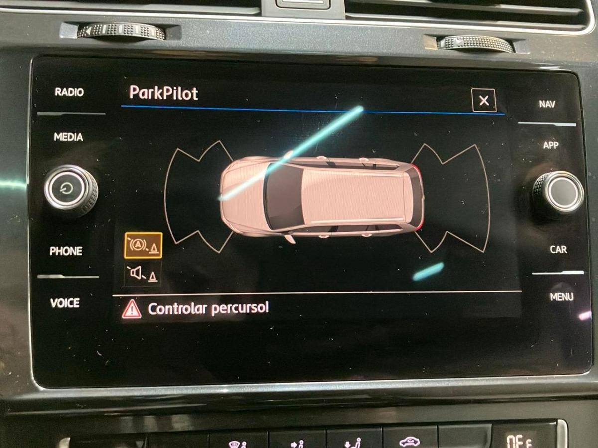volkswagen-golf-variant-2017-gasolina-999cc