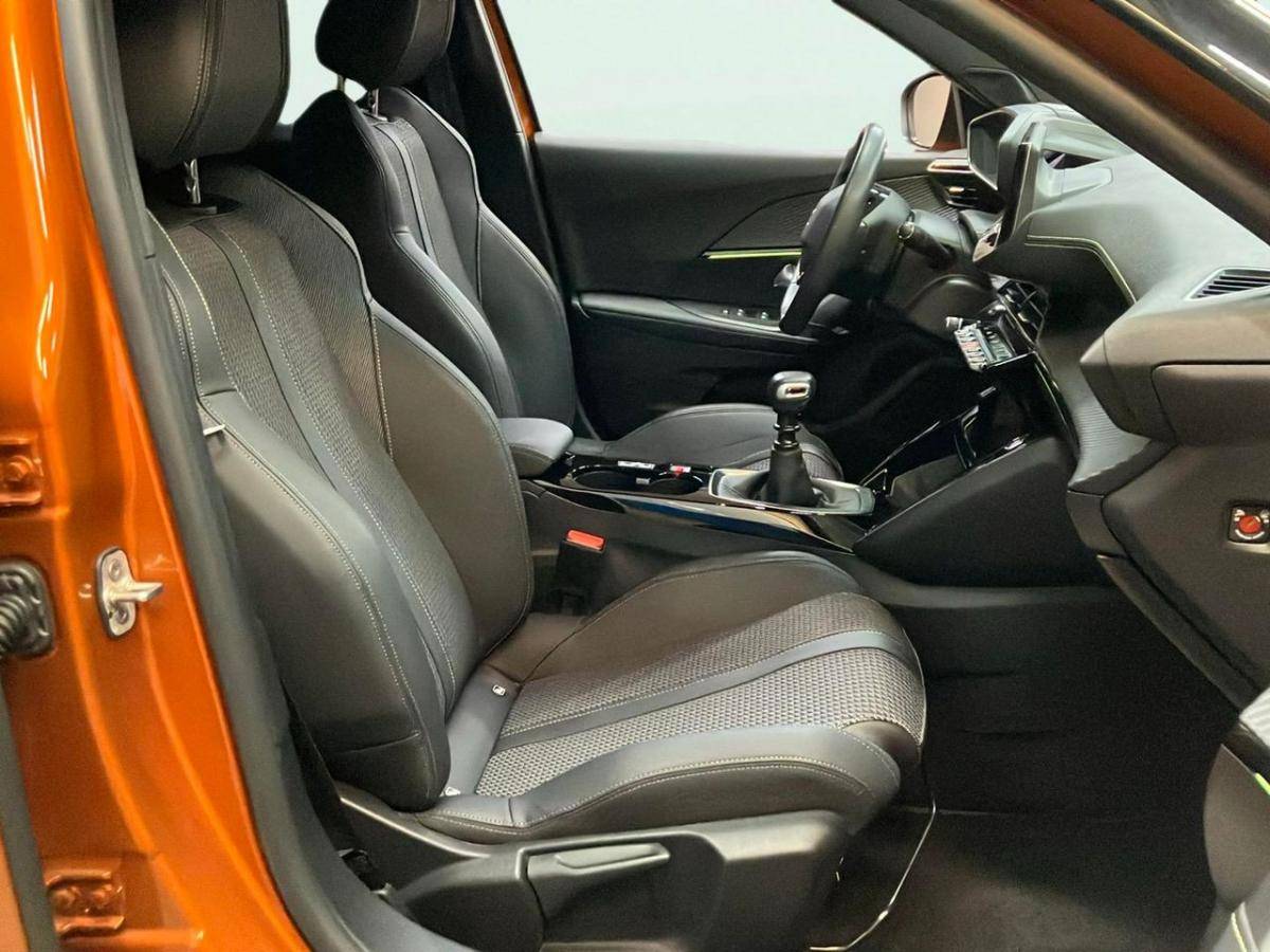 peugeot-2008-2022-gasolina-1199cc