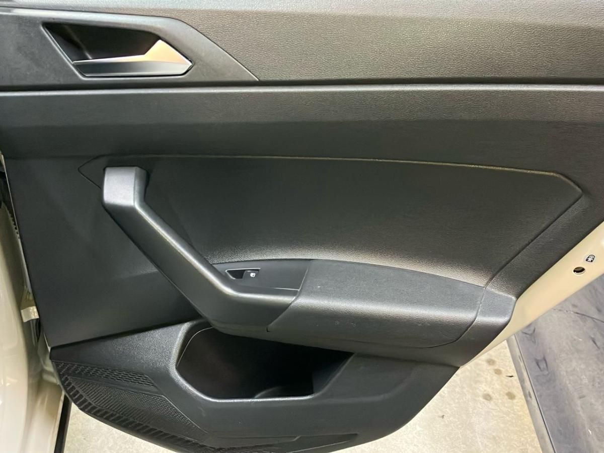 volkswagen-taigo-2023-gasolina-999cc