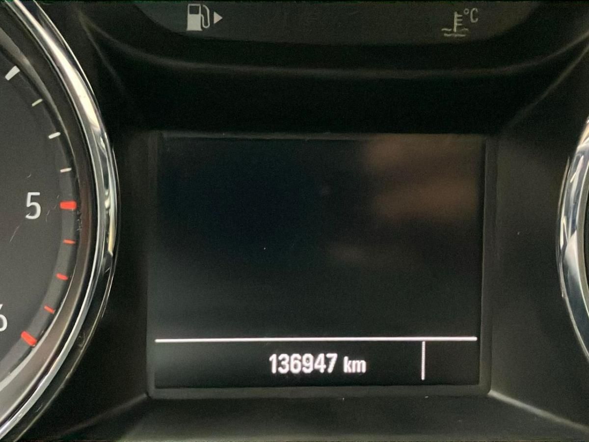 opel-astra-2019-diesel-1598cc