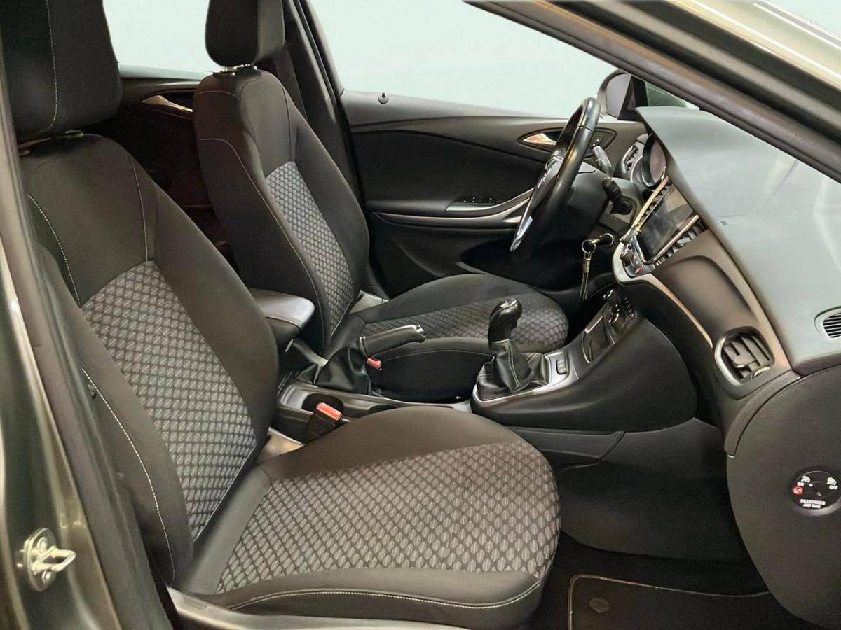 opel-astra-2019-diesel-1598cc