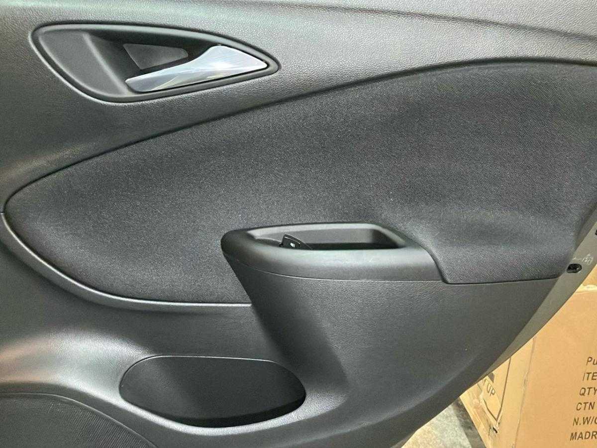 opel-astra-2019-diesel-1598cc
