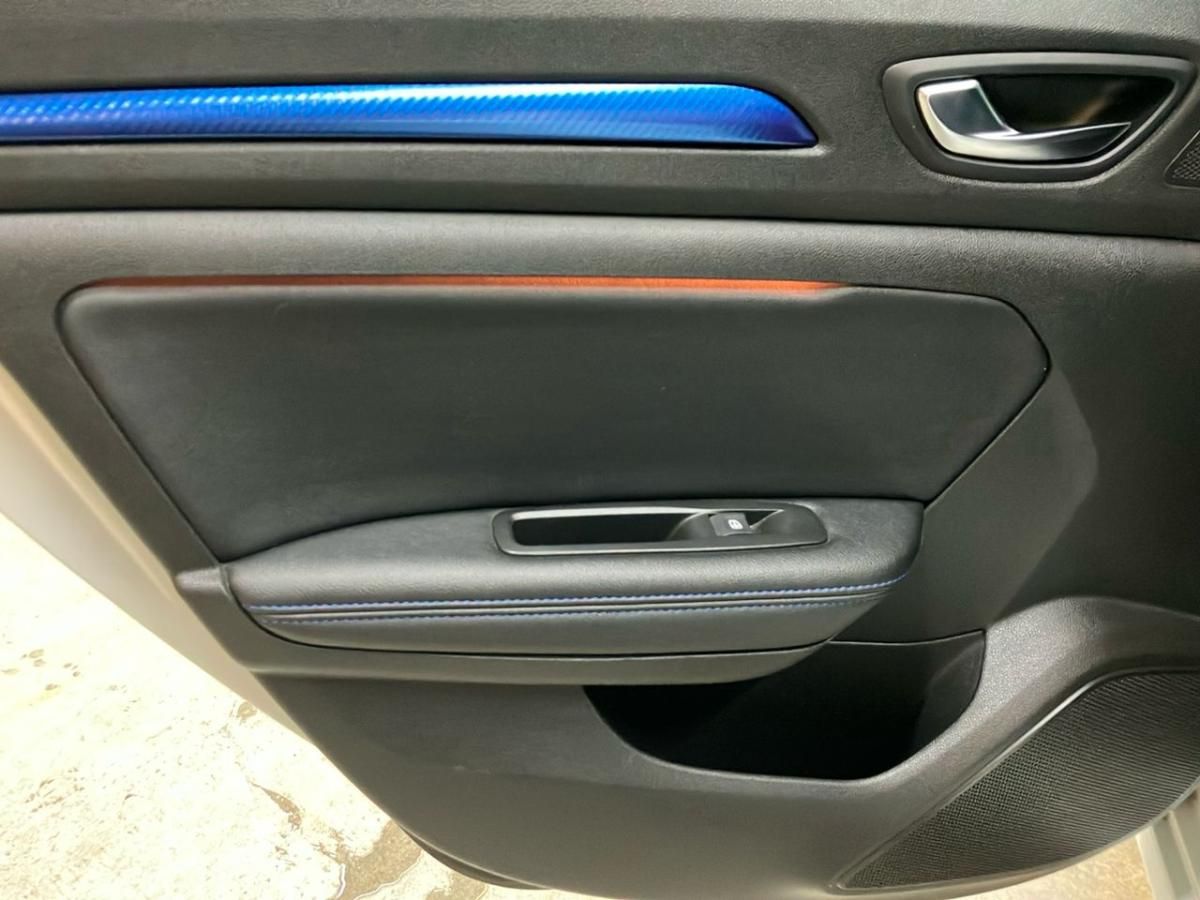 renault-megane-2018-gasolina-1618cc