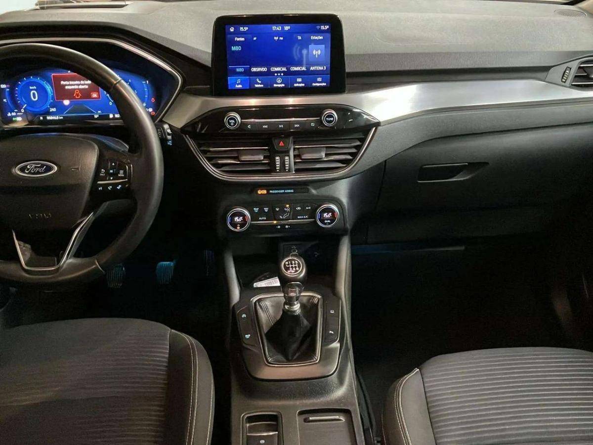 ford-kuga-2022-diesel-1499cc