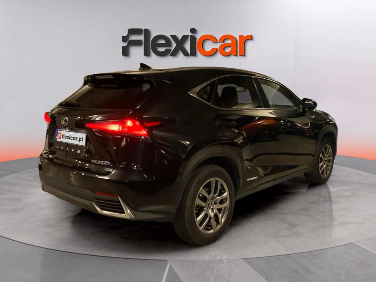 lexus-nx-2018-hibrido-a-gasolina-2494cc