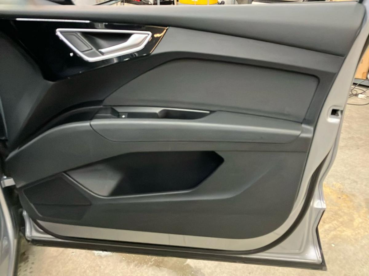 audi-q4-e-tron-2022-eletrico-0cc